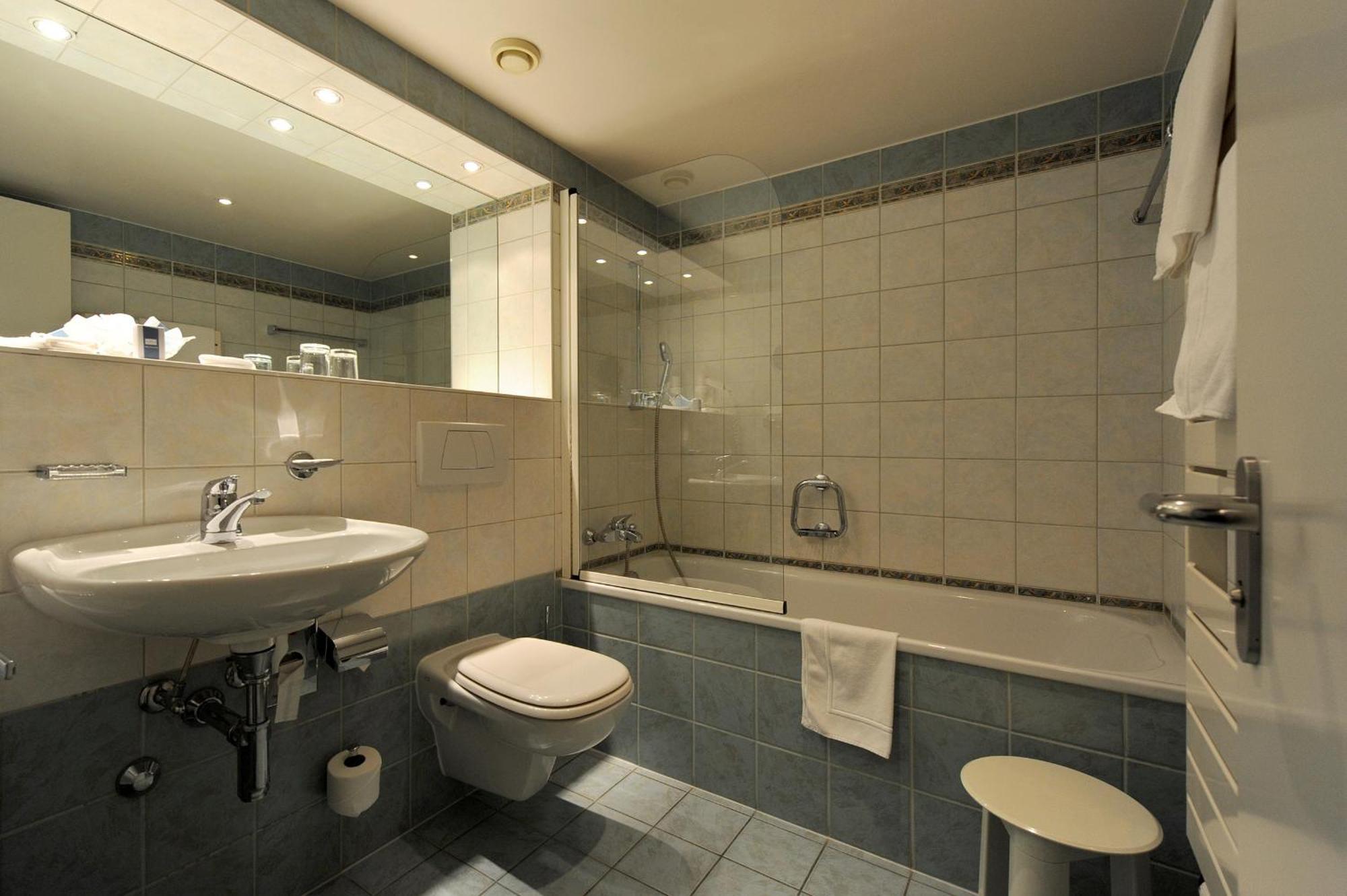 Double Room,1599643570:JPEG
