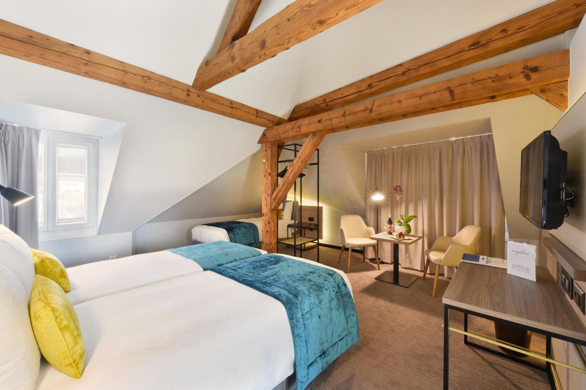 Triple Room,1706162325:JPEG